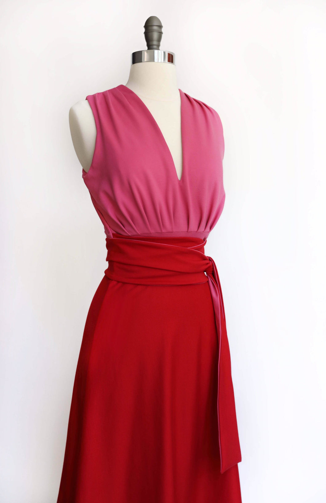 THAT DRESS~ PINK AND RED